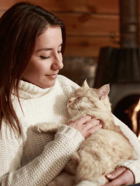 Dame mit Katze