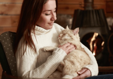Dame mit Katze